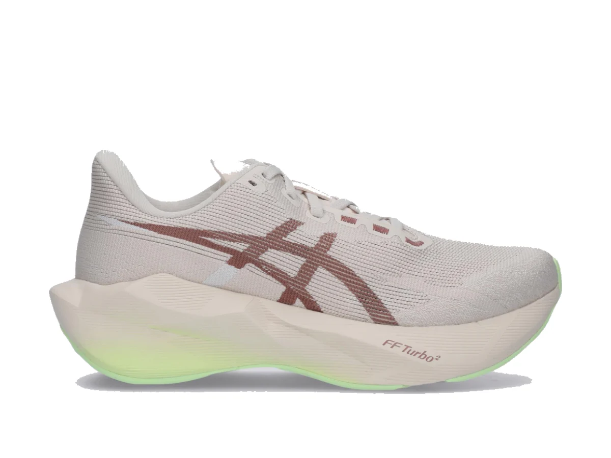 ASICS Novablast 6